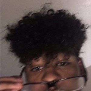 Meet your Posher, Hector